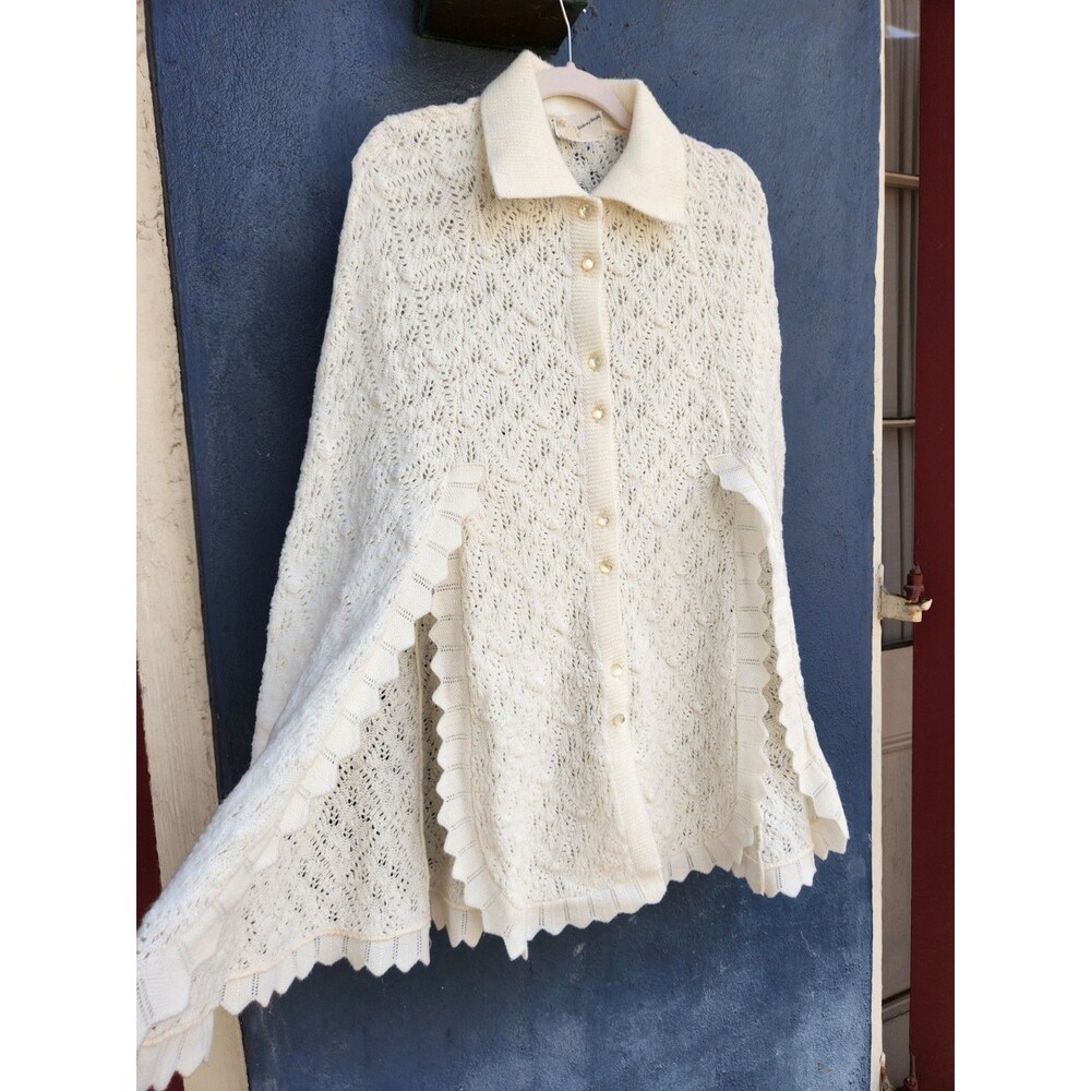 Vintage 70s Coquette Cottagecore Boho Retro It's Pure Gould Cape Sweater Poncho